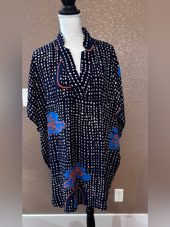 Bel Kazan Other - Bel Kazan V Neck  kimono-style Shirt Size S/M